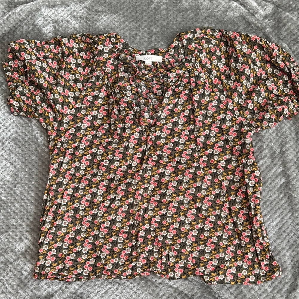 Loft Floral Women's Top - Black and Pink size small bow neck